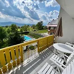 & Domacija Krnc 4*