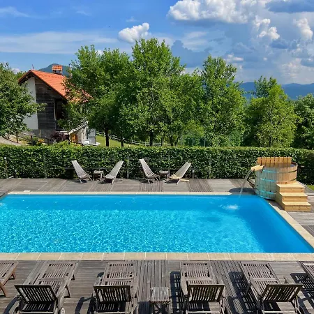 & Domacija Krnc Guest house