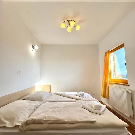 & Domacija Krnc