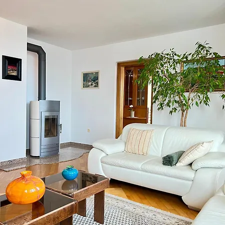 & Domacija Krnc 4*