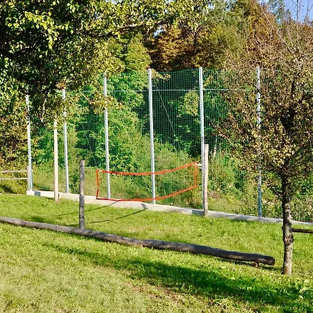 & Domacija Krnc 4* Hrib pri Hinjah