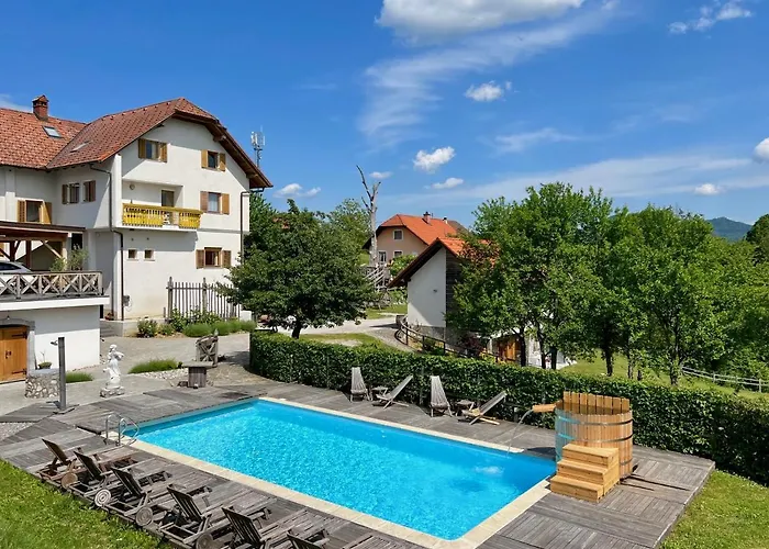 Konukevi & Domacija Krnc Hrib pri Hinjah