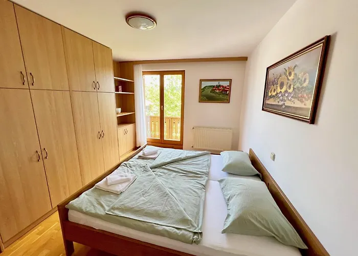 & Domacija Krnc 4* Hrib pri Hinjah