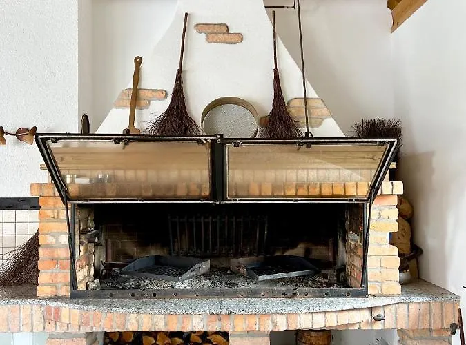 & Domacija Krnc Hrib pri Hinjah