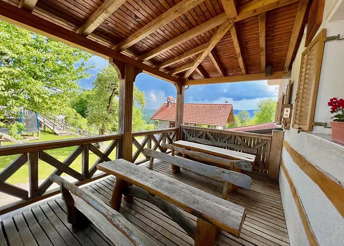 & Domacija Krnc Konukevi Hrib pri Hinjah