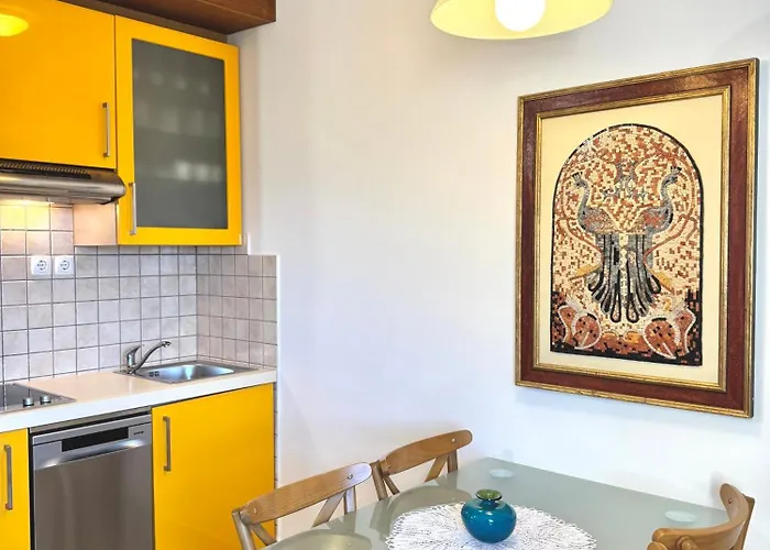 Konukevi & Domacija Krnc 4*