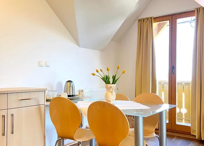 & Domacija Krnc Konukevi 4*