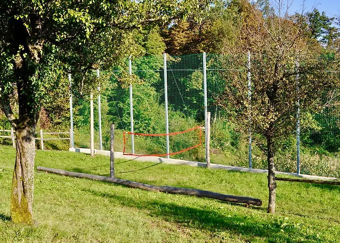 & Domacija Krnc 4* Hrib pri Hinjah