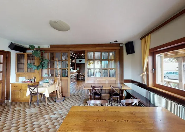 Pensjonat & Domacija Krnc Hrib pri Hinjah